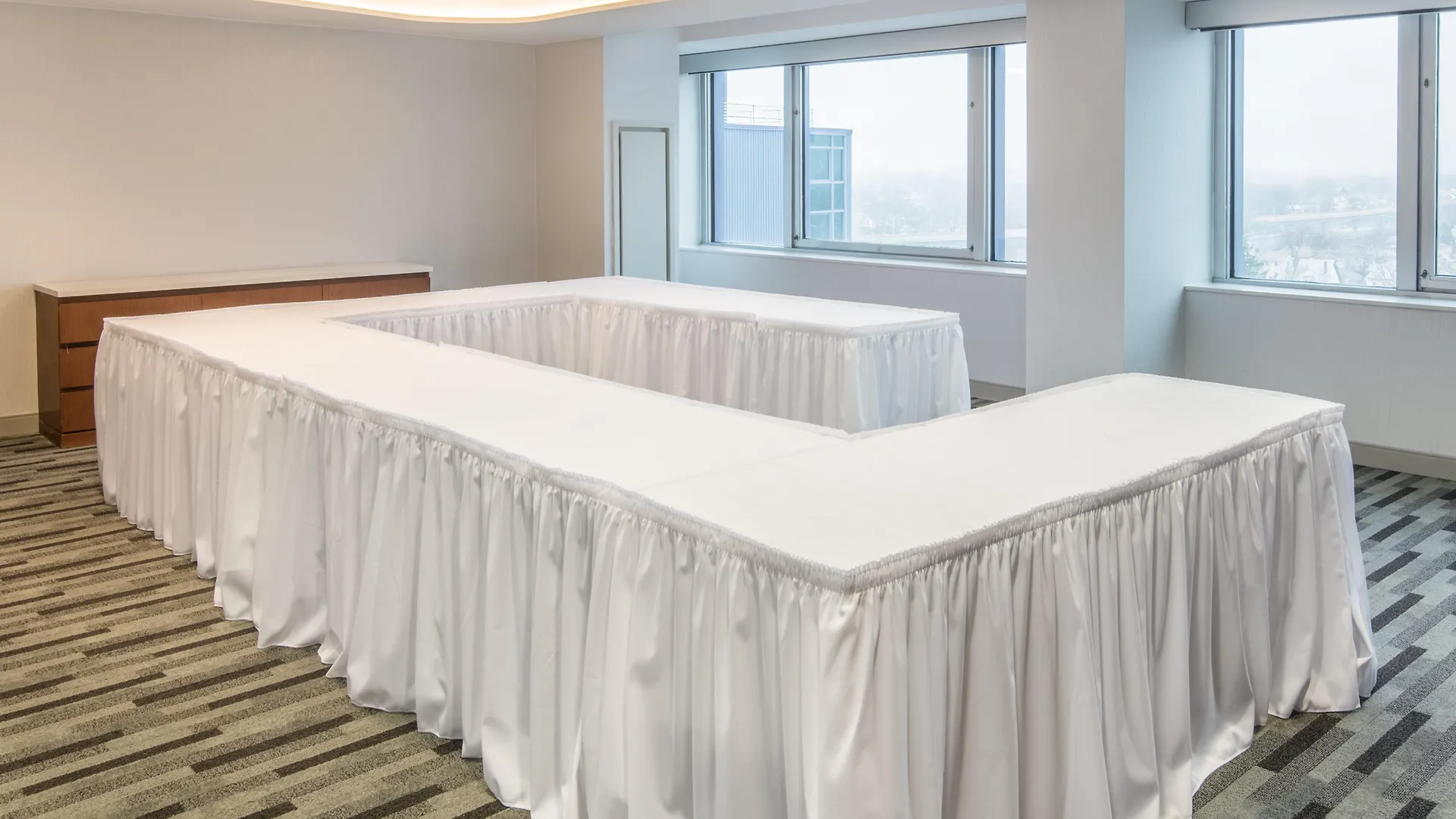 Crowne Plaza Jfk Airport New York City, An Ihg Hotel